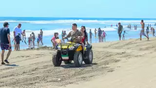 La Semana Santa revive al turismo en Acapulco pese a estragos del Huracán Otis