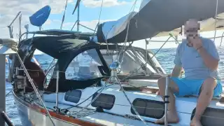 Pareja estadounidense queda varada en un velero en Cozumel