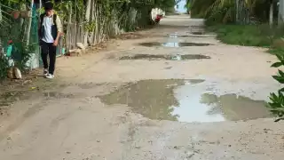 Los habitantes señalaron que la actual Primera Edil no hizo algo por tratar de dar una solución a las carreteras