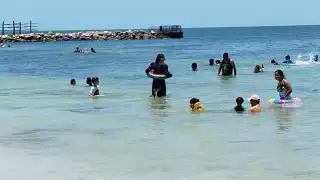 Los visitantes arribaron al balneario con neveras, comida, botanas