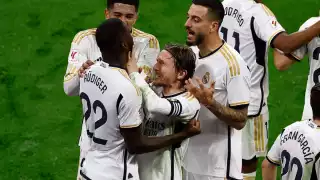 El triunfo impulsa al cuadro merengue a contar con 48 puntos, los mismos que el Girona. Ahora el Madrid deberá viajar a Arabia Saudita para la Supercopa de España

