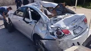 A pesar de lo aparatoso del accidente el conductor resultó ileso