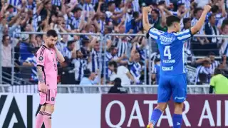 Lionel Messi asistió a Diego Gómez en el encuentro