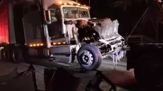 El accidente solo dejó daños materiales

