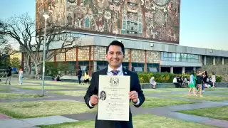 Yucateco se gradúa con Mención Honorífica en su maestría en derecho en la UNAM