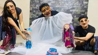 En escena se presentan entre nueve y 10 personajes diferentes de títeres que desarrollarán la trama principal