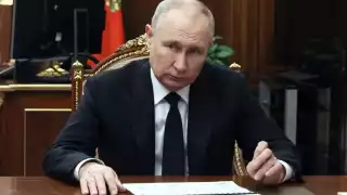 Vladimir Putin señaló en octubre su intención de no ratificar el CTBT en respuesta a que Estados Unidos nunca lo ratificó