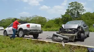 El conductor de uno de los autos resultó con lesiones
