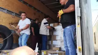 Llegó material a Campeche para la elección de Presidente de la República, diputados federales y senadores.
