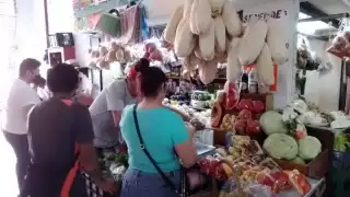 Amas de casa señalaron que algunos de los comerciantes suelen hacer caso omiso cuando se les presenta esta queja