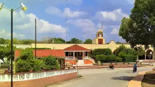 Vecinos aseguran que desde el Palacio de Sacalum se da el pitazo a los traficantes sobre los cateos