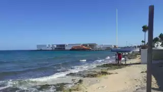 Los agresores huyeron a bordo de una motocicleta
