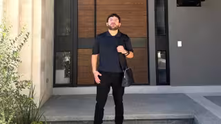 Luis R. Conriquez podría ser sentenciado a pasar un tiempo en la cárcel por cantar un corrido en Guadalajara