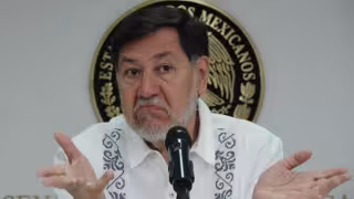 Noroña retira videos tras orden del IEM y niega violencia política contra alcaldesa de Uruapan