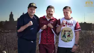 Julio César Chávez reúne a 30 mil personas en clase masiva de box en el Zócalo de la CDMX