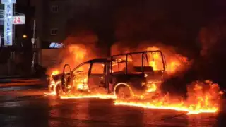 Medios locales reportan la muerte de dos estudiantes de Ayotzinapa luego de que presuntamente viajaban en un vehículo con reporte de robo y no se detuvieron en un retén policial