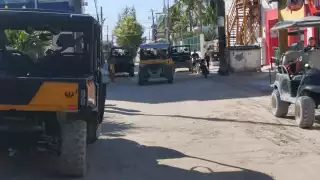 Caos vehicular en Semana Santa pone en riesgo a residentes y turistas en Holbox
