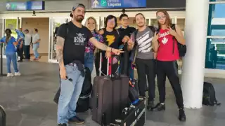 Recordó que la agrupación se integró en 2021 por invitación de Sebastián, guitarrista del conjunto, y quien decidió integrarla