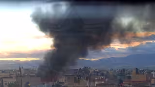 Incendio de vivienda en Nezahualcóyotl; deja a tres heridos entre ellos un menor