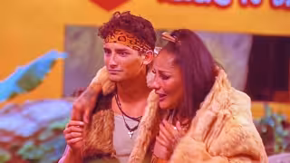 Emilio sorprendido por las confesiones de la campeona mundial. Foto: Especial