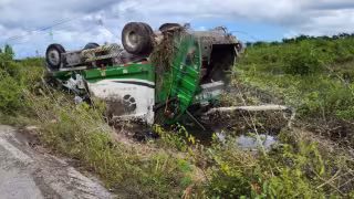 Los lesionados no requirieron mayor atención médica, pero al lugar arribaron dos ambulancias