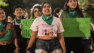 En la protesta nocturna se desataron diversas preguntas con respecto a los medicamentos abortivos