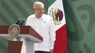 AMLO hizo la entrega de los Bancos de Bienestar en Sinaloa