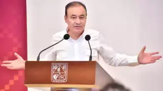 El presidente Andrés Manuel Lopez Obrador, reiteró su respaldo y confianza en el gobernador de Sonora, Alfonso Durazo
,