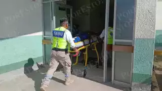Góndola arrolla a ciclista en la Escárcega–Chetumal y le destroza la pierna; conductor huye