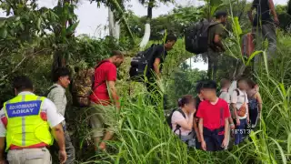 En el grupo viajaban adultos mayores y un niño no acompañado