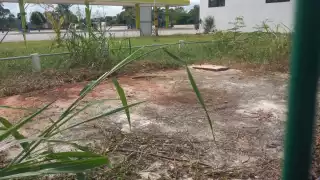 Los ejidatarios de Pomuch hacen un llamado a las autoridades para obligar a los de la gasolinera a parar con la contaminación