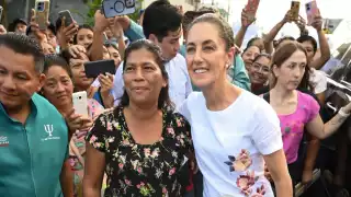 Sheinbaum supervisa obras clave en el sureste y entrega apoyos sociales en Campeche y Tabasco