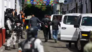 Escoltas de Carlos Manzo son investigados por omisiones y posible ejecución extrajudicial