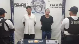 Los hombres llevaban consigo 10 mil pesos en efectivo