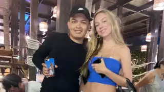 Ester Expósito fue vista en el Malecón de Progreso