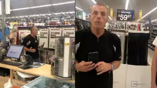 , un hombre intentó calmar la situación; sin embargo; el exbombero le advirtió que fue entrenado en artes marciales, por lo que le pidió que se alejara de él