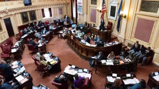 Senado de EU bloquea límites a Trump en guerra contra Irán mientras se intensifica el conflicto en Medio Oriente