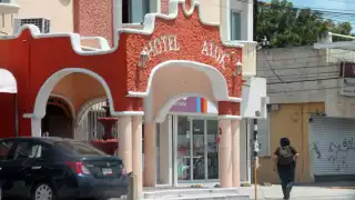 Los empresarios lamentan que se hayan retrasado las obras del parque de Las Palapas, ya que es punto vital para la dinámica económica del primer cuadro de Cancún.