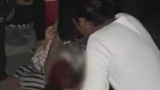 El hombre quedó dentro de la maleza al perder el control de su vehículo