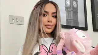 Adrielly Lima de 23 años tiene más de 1.8 millones en redes sociales
