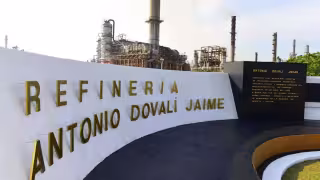 Pemex confirma muerte de trabajador tras explosión en refinería de Salina Cruz