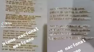 Pese a la complejidad, la madre ayudó a su hija a cumplir con la tarea