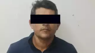 Le solicitaron su licencia de conducir y dio a conocer que no la tenía