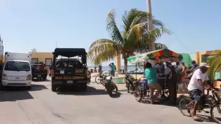 El John se encontraba ingiriendo bebidas alcohólicas  con otras personas  