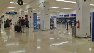 Reportan baja afluencia en los vuelos de este viernes