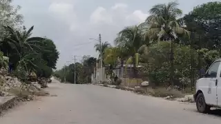 Los hombres armados, sometieron a una mujer y un menor de edad, a quienes les exigieron que no intervinieran y así no les pasaría nada