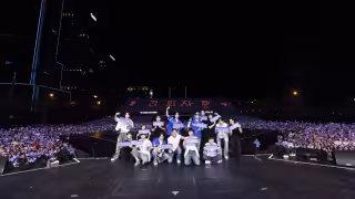 Muestran en redes el momento exacto del accidente en concierto de Super Junior | VIDEO