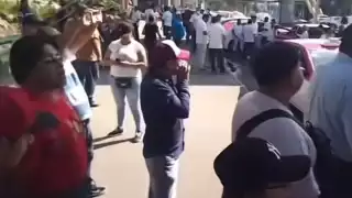 Vecinos le negaron el acceso a Sandra Cuevas en Cuautepec