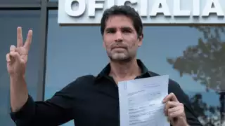 Eduardo Verástegui se registró ante el INE como candidato independiente para la Presidencia de México