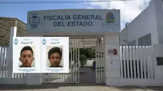 Se les hallaron más bolsas que contenían fragmentos sólidos con características similares a la droga conocida como crack